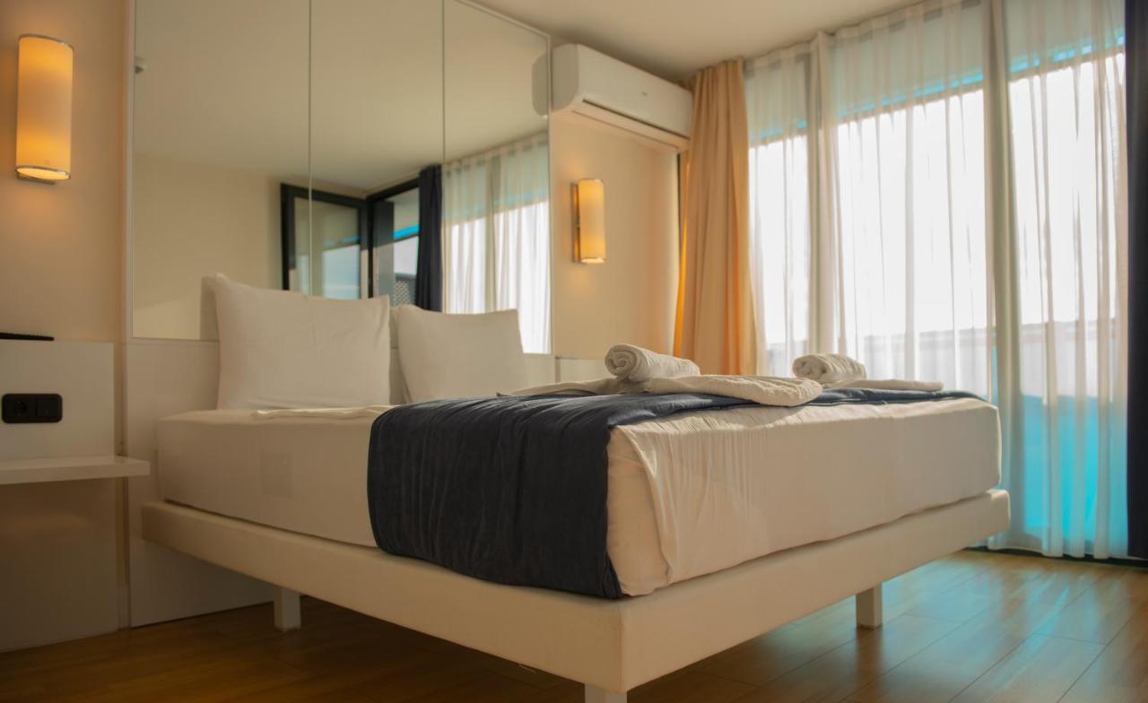 Aparthotel In City Batoumi Extérieur photo