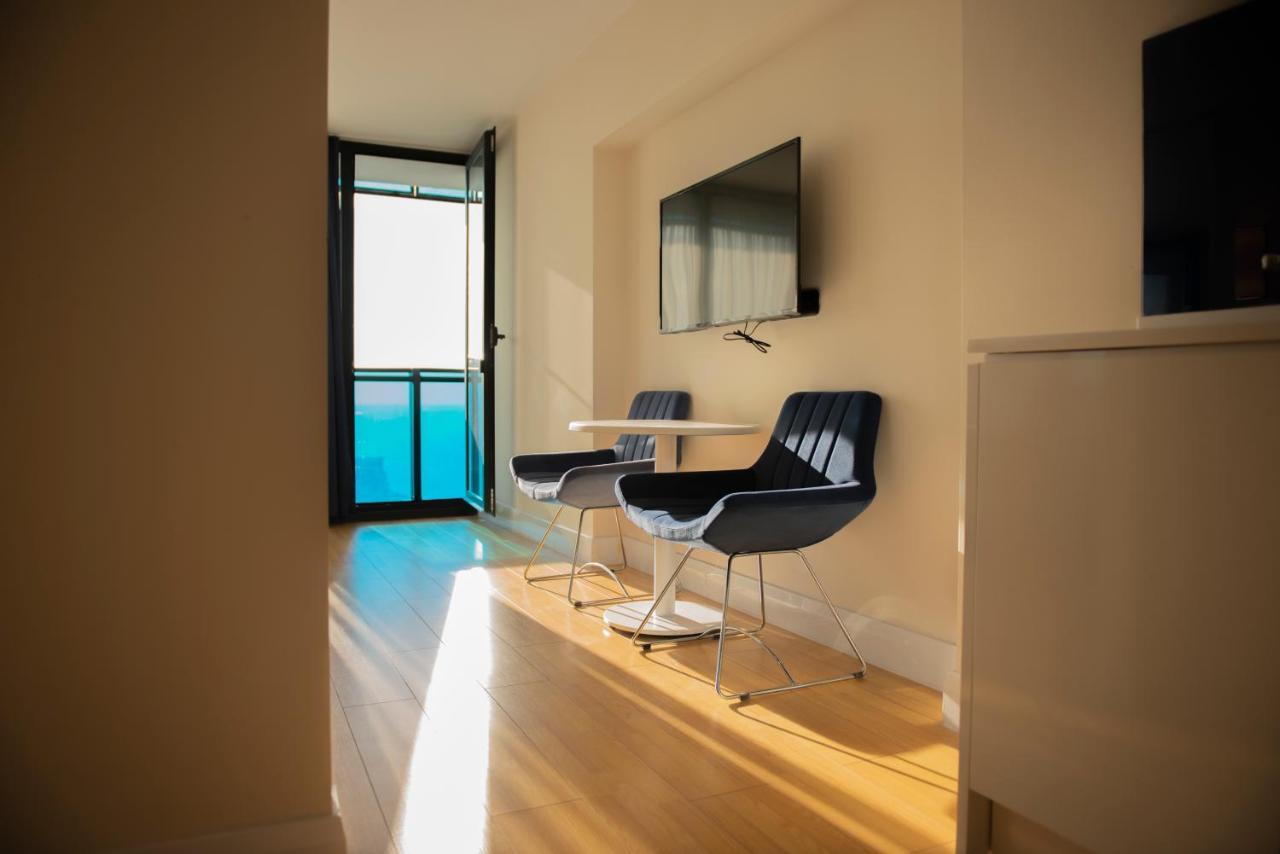 Aparthotel In City Batoumi Extérieur photo