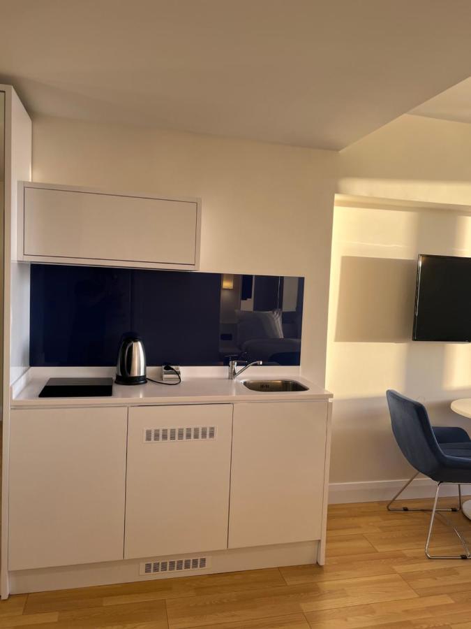 Aparthotel In City Batoumi Extérieur photo