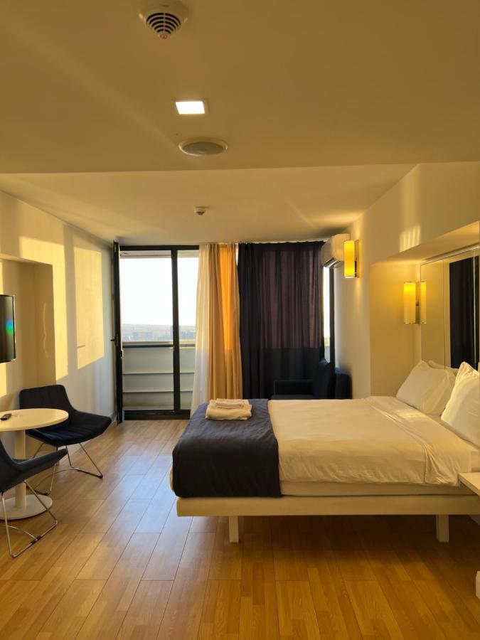 Aparthotel In City Batoumi Extérieur photo